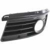 Решетка в бампер Volkswagen Golf V Combi/Jetta V 07-10 правая с отв. п/тум. без реснички - AVTM