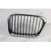 Решетка радиатора BMW 5 (e39) 2000-2003 правая хром,ребра черн.черн. - AVTM
