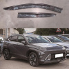 Дефлектори вікон (вітровики) для Hyundai Kona / SX2 / Kauai 2023+ з нерж. хром полоскою (HAWK)