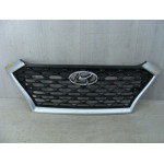 Ґрати радіатора Hyundai Tucson 18-20 черн. глянець, молдинг сірий металік - AVTM