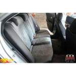 Чехлы на сиденья HYUNDAI - Sonata EF (IV) SD 2001-2012 черная с серой вставкой серия AM-L (без декоративной строчки)- эко кожа - Автомания