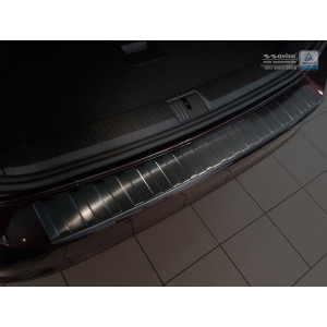 Volkswagen Passat B8 универсал / alltrack 2014- / Накладка на задний бампер, черный сатин. - AVISA