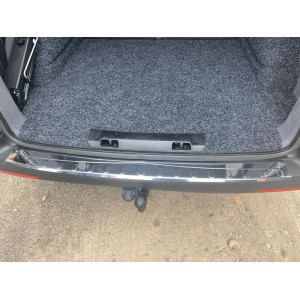 Накладка на задній бампер Carmos глянець Volkswagen T6 2015↗, 2019↗ мм. (1 двері, нерж)