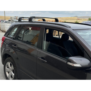Багажник Suzuki Grand Vitara 2005-2017 гг. (поперечины) на штатные места Ecem V3 Suzuki Grand Vitara 2005-2017 гг. (2 шт) Черный, 110 см — Suzuki Jimny 1998-2018