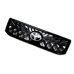 Toyota Prado 120 2003+ решетка радиатора стиль TRD черная