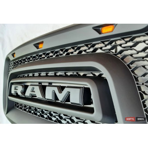 Dodge Ram 1500 2019+ решітка радіатора в стилі Rebel KRN