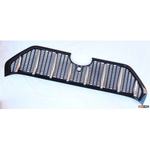 Toyota RAV4 2019+ решетка радиатора тюнинг стиль Maserati