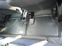 Килимки в салон Peugeot Partner origin (02-) поліуретан (гумові) комплект Lada Locker