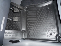 Коврики в салон Volkswagen Caddy передние (04-) полиуретан (резиновые) комплект Lada Locker