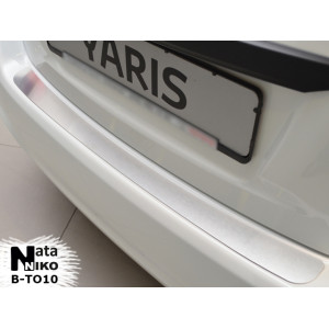 Накладки на бампер для Тойота YARIS III 5D 2011-2014 NataNiko
