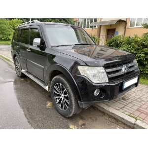 Ветровики для Mitsubishi Pajero III/IV 2000-2006; 2006+ (HIC) M32