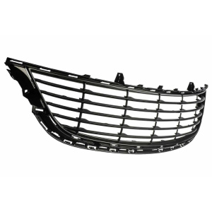Решетка в бампер Chrysler 200 14-16 средняя с отв. под молдинг (кроме Sport) - AVTM