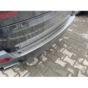 Накладка на задний бампер для BMW X5 E70 2007-2014 Черный-хром (TAN24)