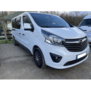 Вітровики для Opel Vivaro 2014+ (HIC) (на скотче) REN34