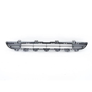 Решетка в бампер BMW X3 (F25) 14-17 средняя верхняя - AVTM