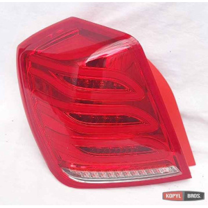 Chevrolet Lacetti 4 двери седан оптика задняя Benz W222 тип BW - 2004